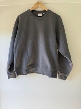 Aritzia Sweatfleece Cozy Fleece Black Crewneck Pullover Sweatshirt